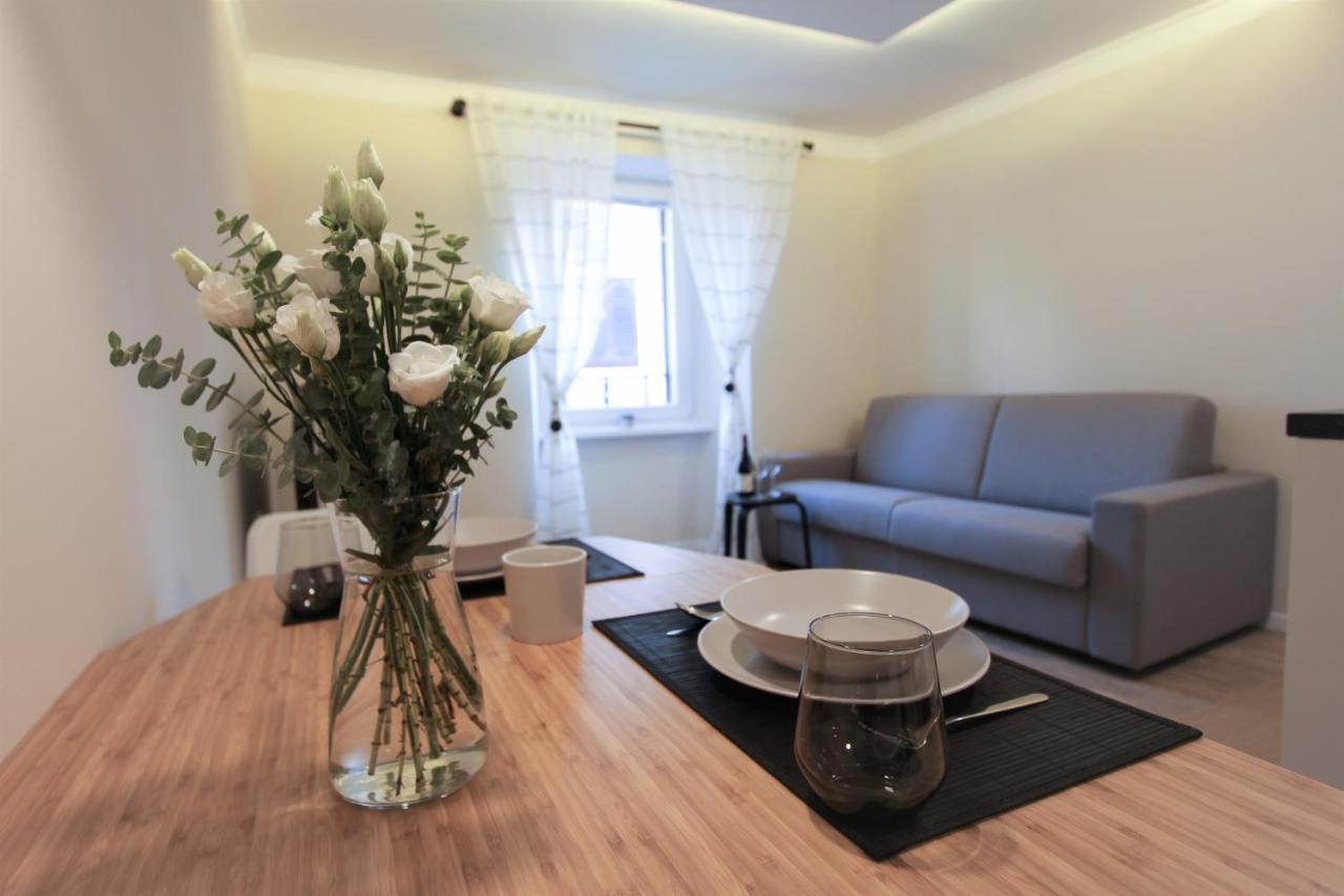 Sal & Mar Apartments ไพราน ภายนอก รูปภาพ